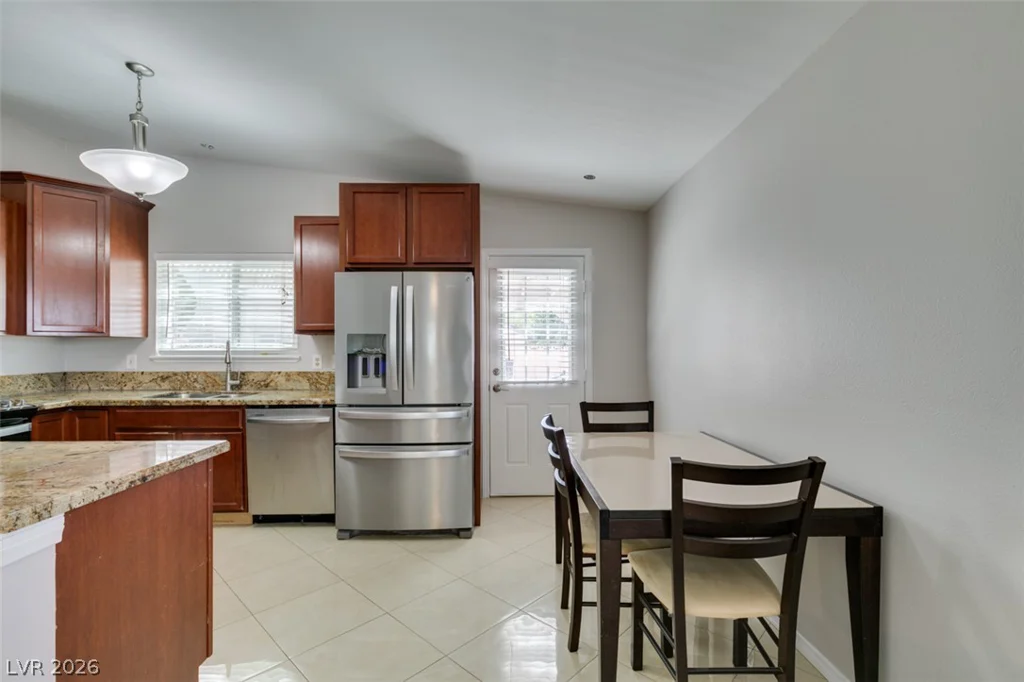 7194 Hardtack, Las Vegas, NV 89119