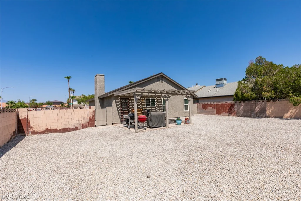 7194 Hardtack, Las Vegas, NV 89119