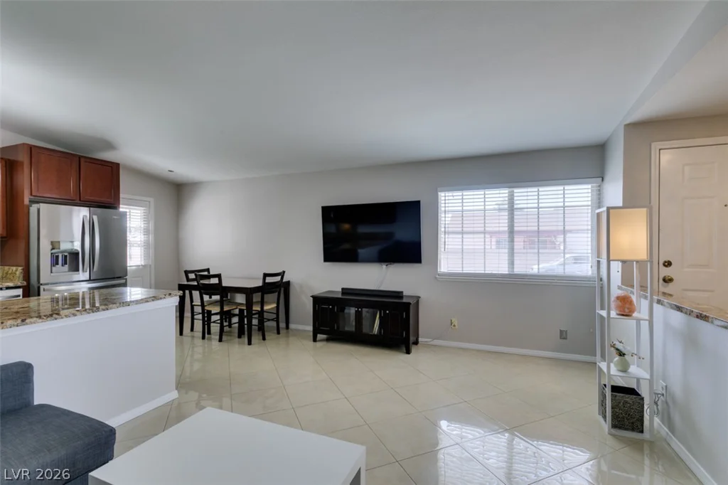 7194 Hardtack, Las Vegas, NV 89119