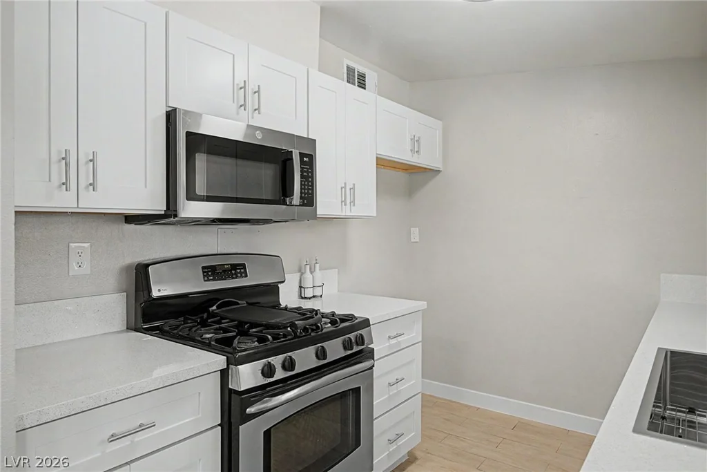 1704 James, North Las Vegas, NV 89030