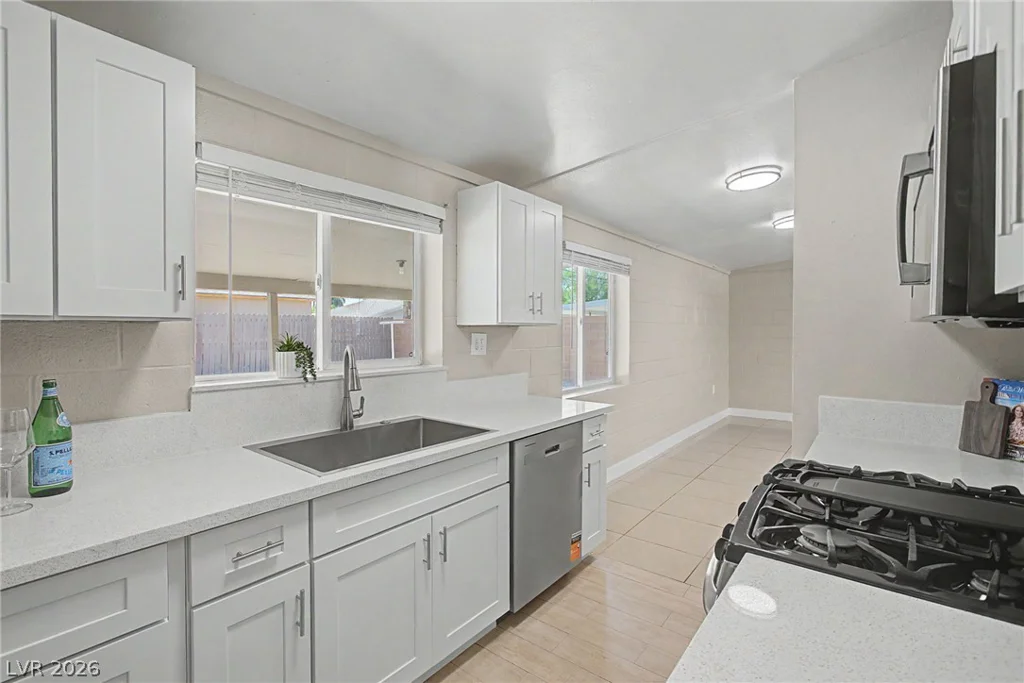 1704 James, North Las Vegas, NV 89030