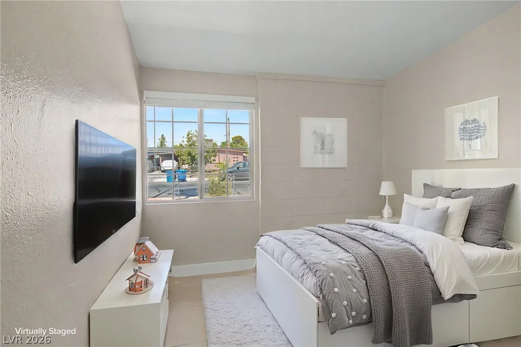 1704 James, North Las Vegas, NV 89030