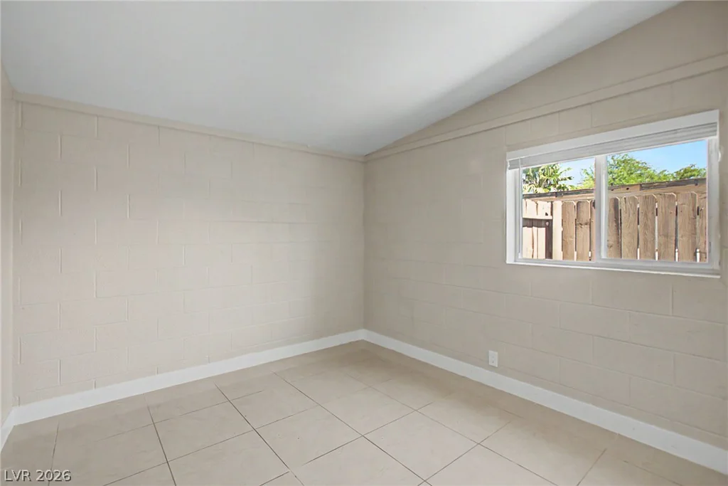 1704 James, North Las Vegas, NV 89030