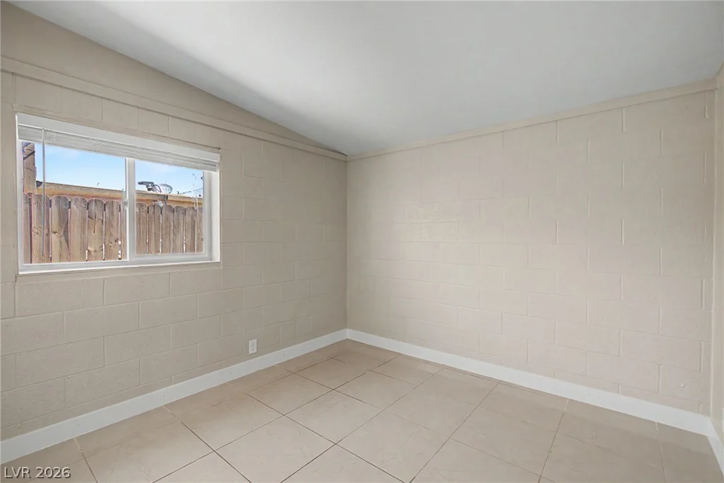 1704 James, North Las Vegas, NV 89030