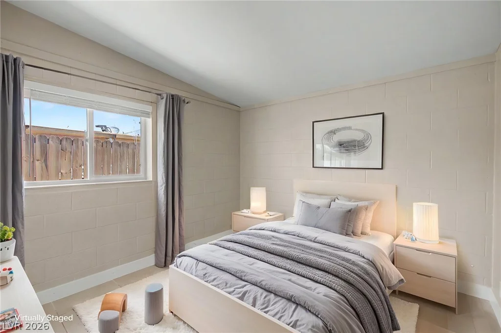 1704 James, North Las Vegas, NV 89030