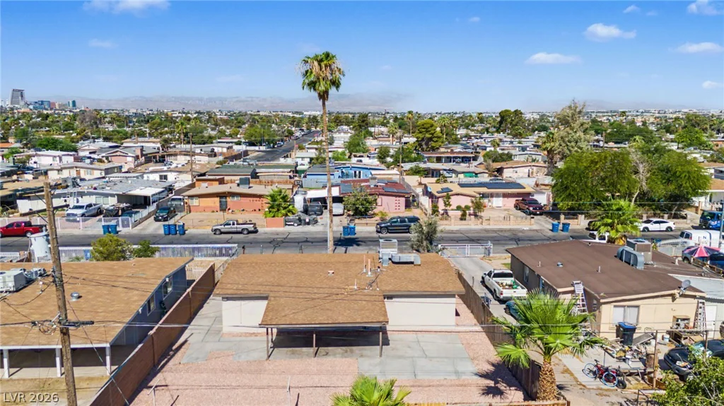 1704 James, North Las Vegas, NV 89030
