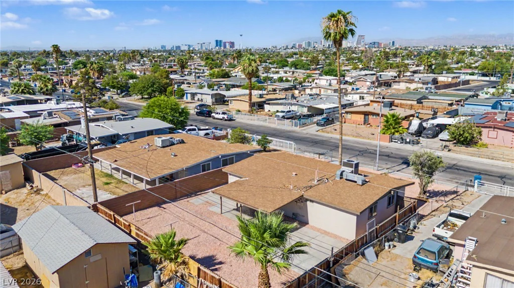 1704 James, North Las Vegas, NV 89030