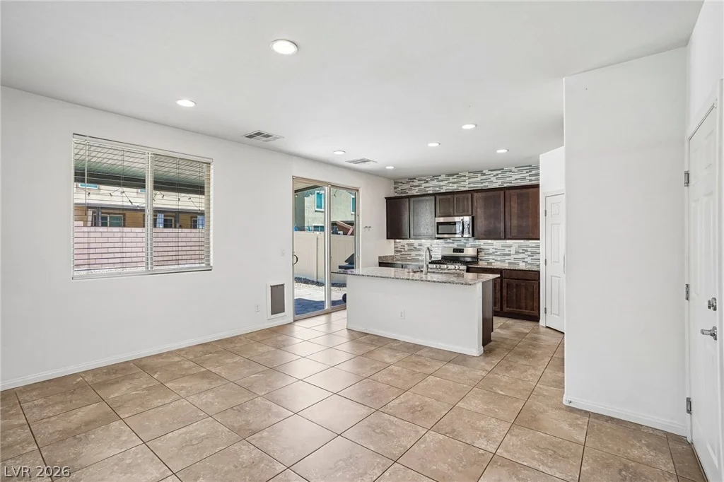 5852 Beluga Bay, North Las Vegas, NV 89081