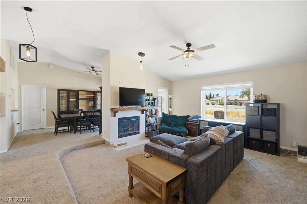 1260 Pahrump Valley, Pahrump, NV 89048