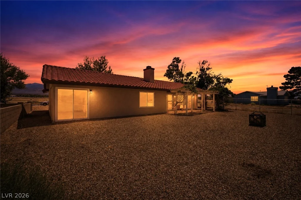 1260 Pahrump Valley, Pahrump, NV 89048