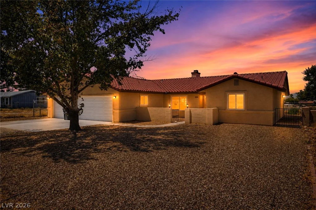1260 Pahrump Valley, Pahrump, NV 89048