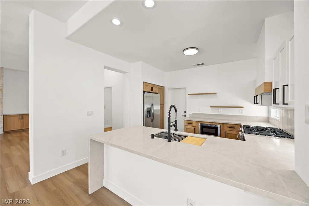 10400 Willamette, Las Vegas, NV 89134