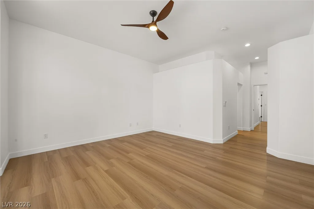 10400 Willamette, Las Vegas, NV 89134