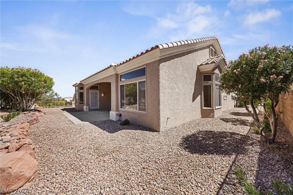 10400 Willamette, Las Vegas, NV 89134