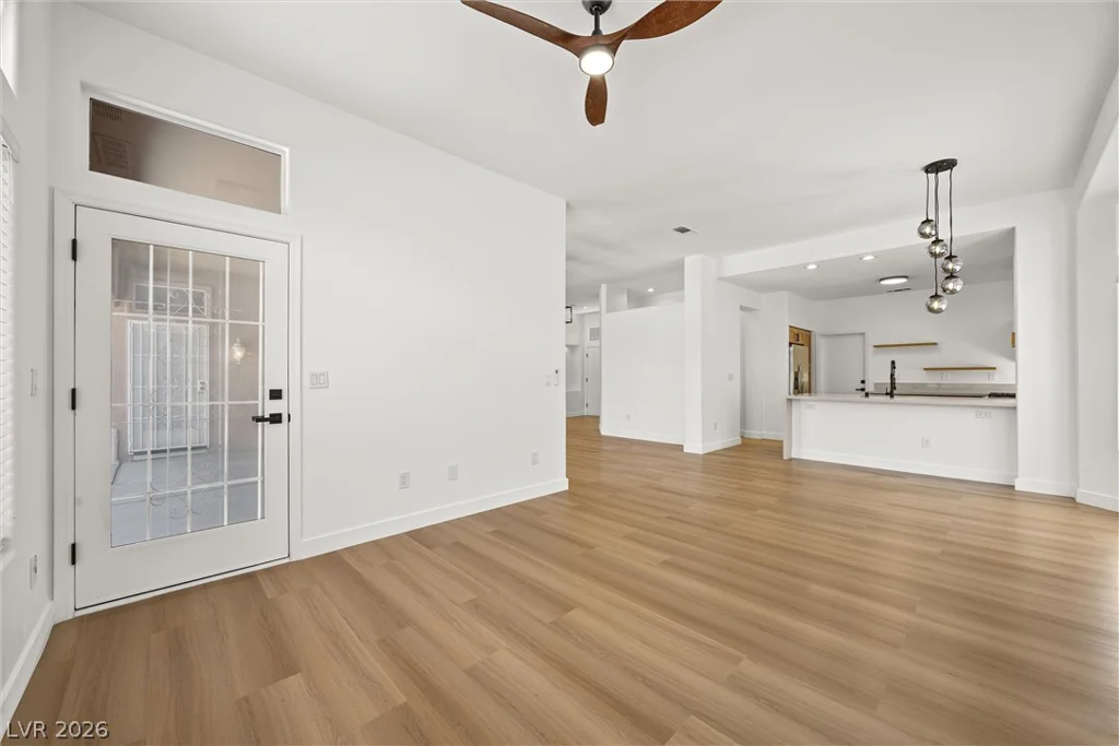10400 Willamette, Las Vegas, NV 89134