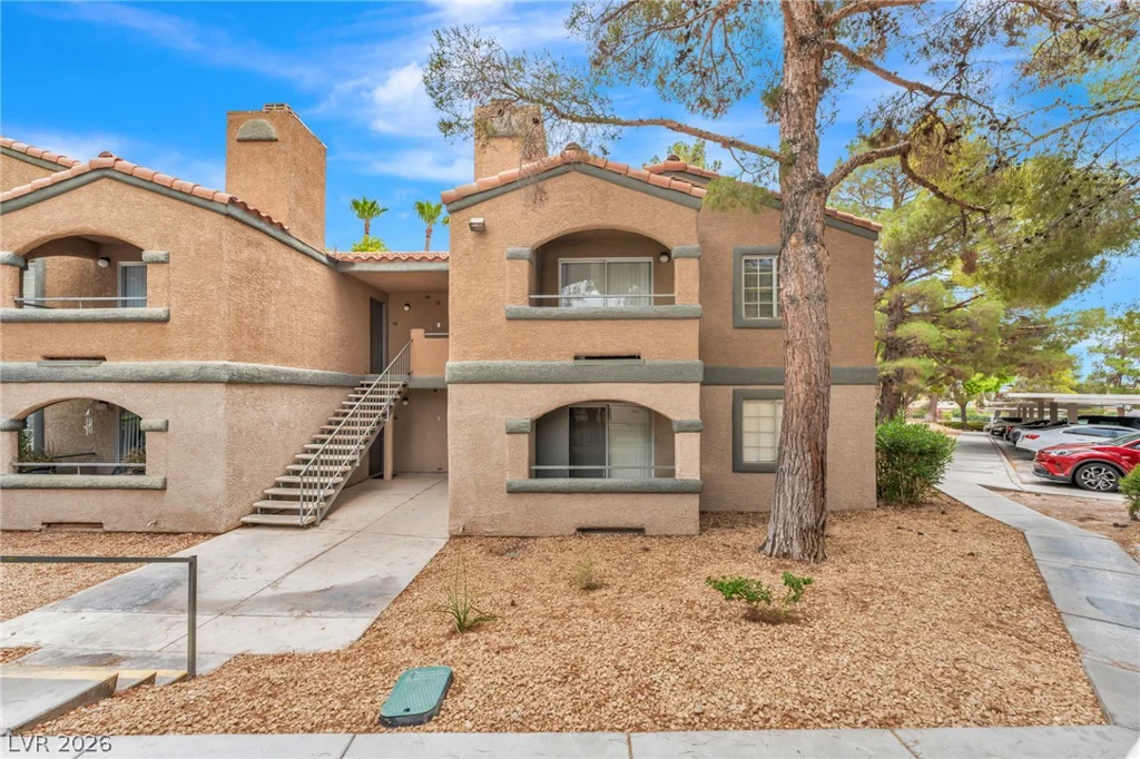 220 Mission Newport, Las Vegas, NV 89107