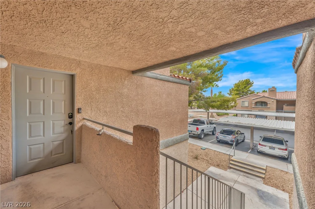 220 Mission Newport, Las Vegas, NV 89107
