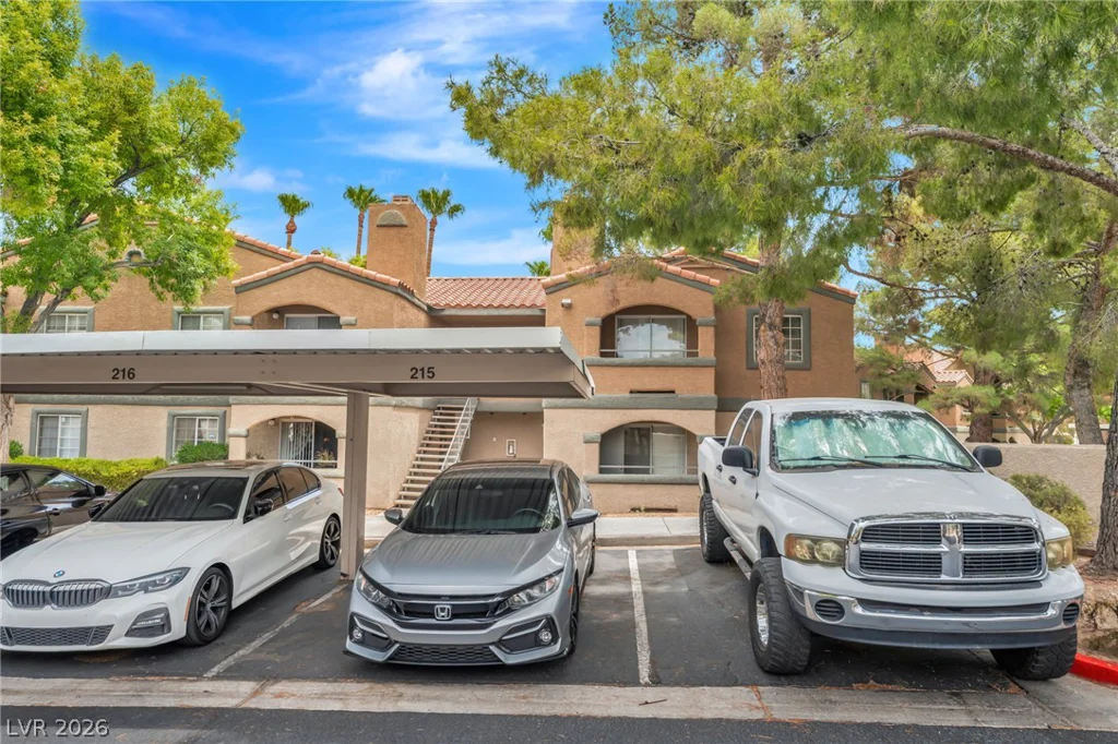 220 Mission Newport, Las Vegas, NV 89107