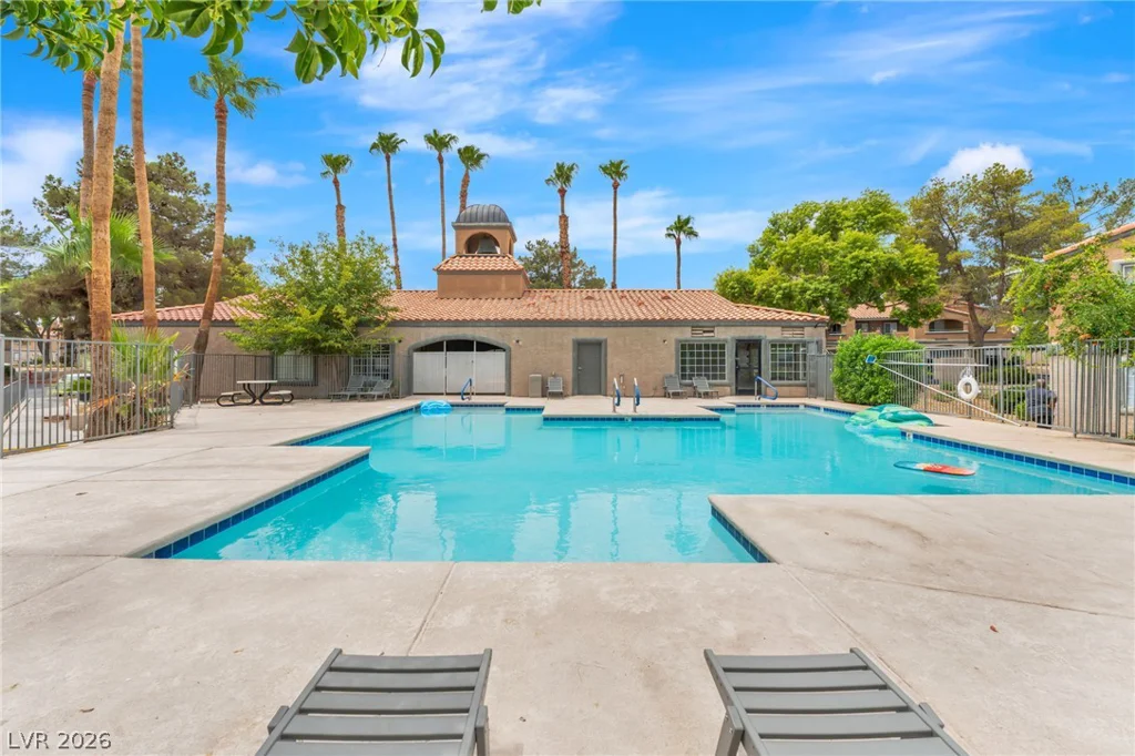 220 Mission Newport, Las Vegas, NV 89107
