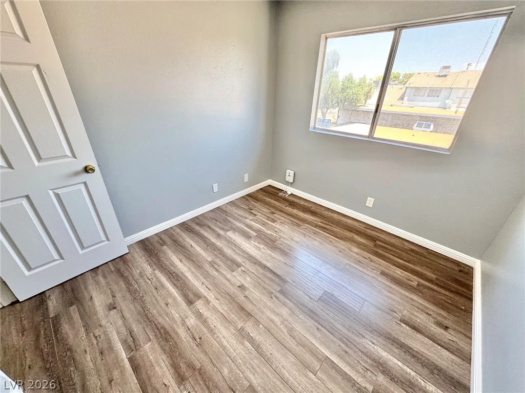 3911 Hartford, Las Vegas, NV 89102