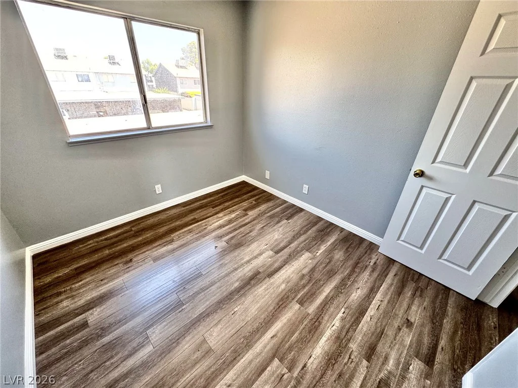 3911 Hartford, Las Vegas, NV 89102
