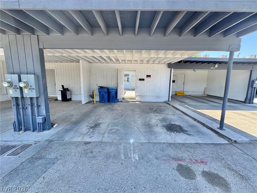 3911 Hartford, Las Vegas, NV 89102