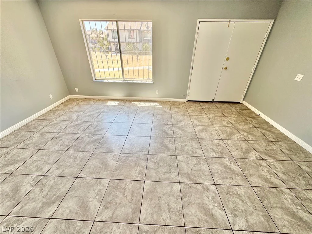 3911 Hartford, Las Vegas, NV 89102
