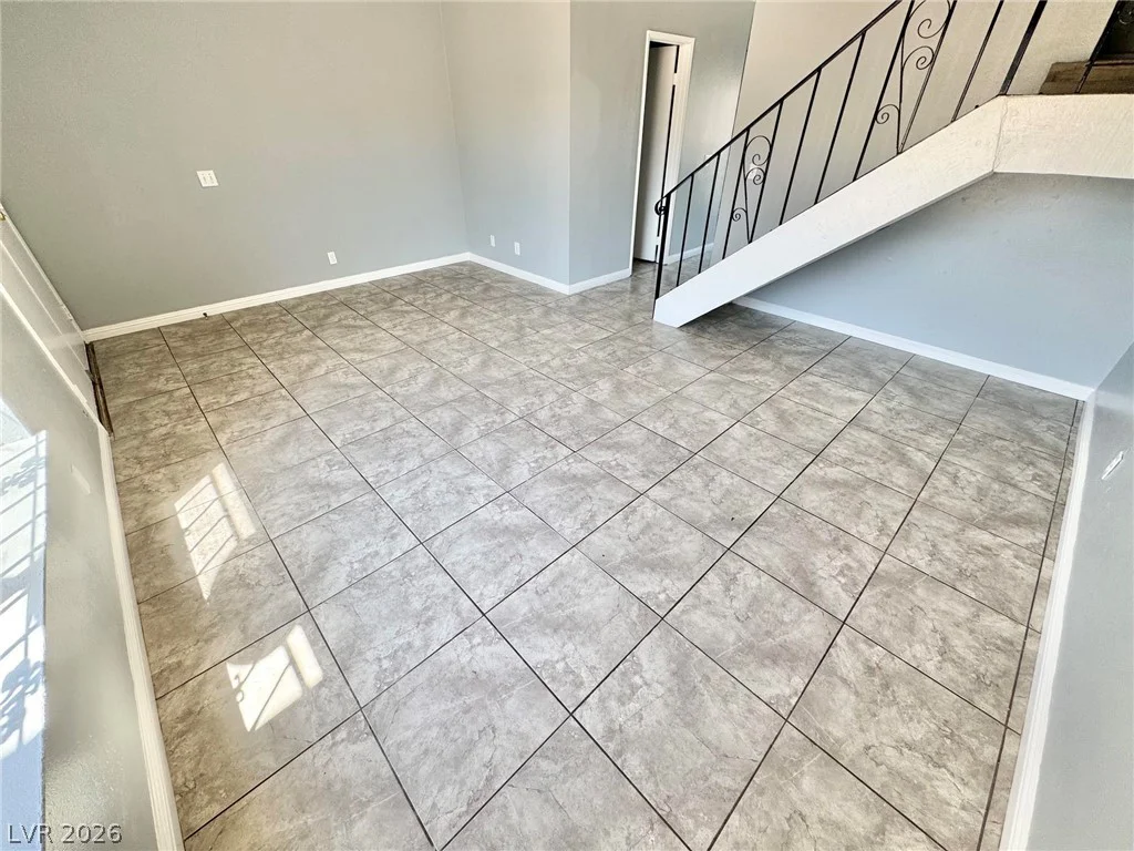 3911 Hartford, Las Vegas, NV 89102