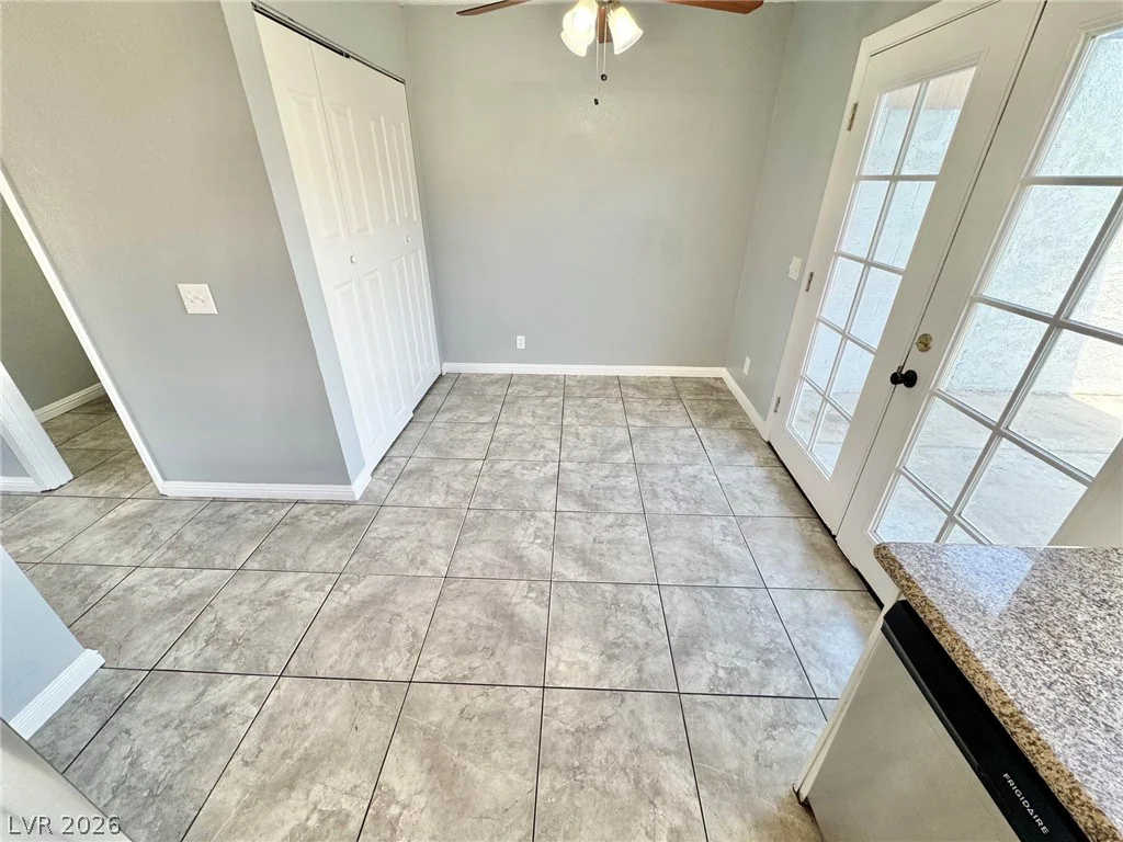 3911 Hartford, Las Vegas, NV 89102