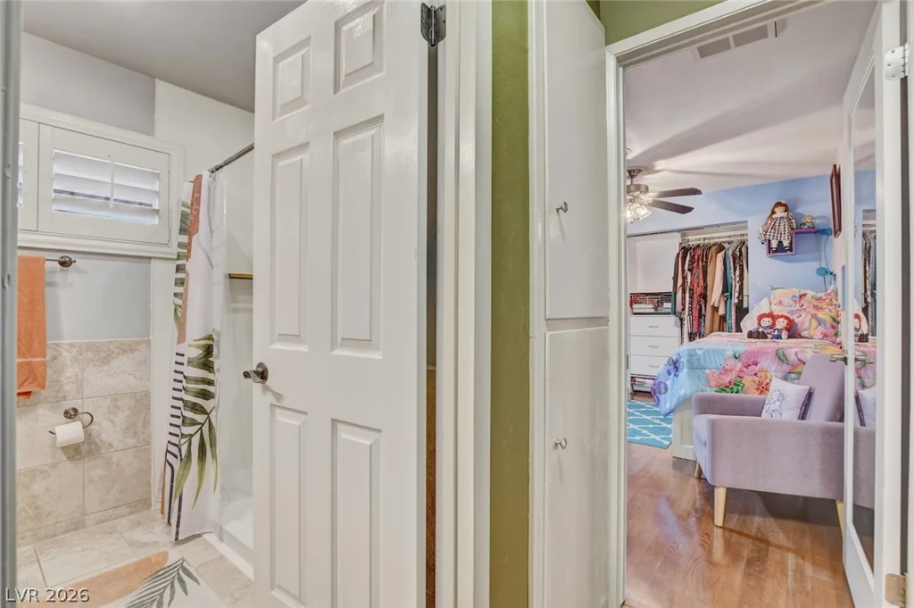 549 Bonita, Las Vegas, NV 89104