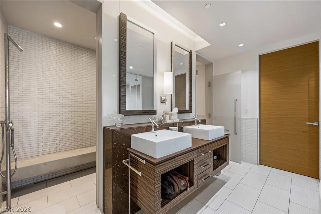 3750 Las Vegas, Las Vegas, NV 89158