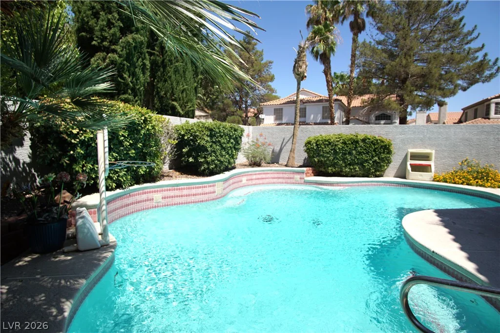 7789 Brook Valley, Las Vegas, NV 89123