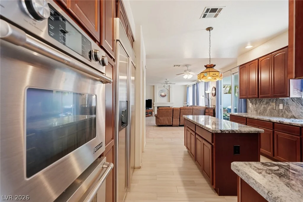7789 Brook Valley, Las Vegas, NV 89123