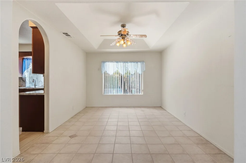 7789 Brook Valley, Las Vegas, NV 89123