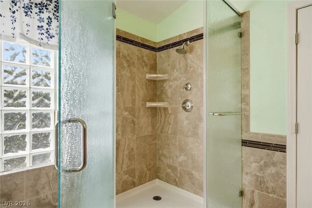 7789 Brook Valley, Las Vegas, NV 89123