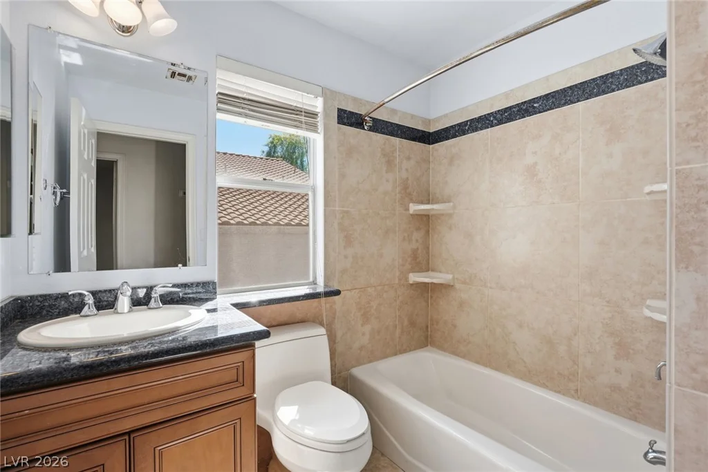 7789 Brook Valley, Las Vegas, NV 89123