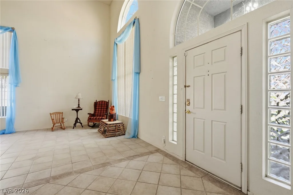 7789 Brook Valley, Las Vegas, NV 89123