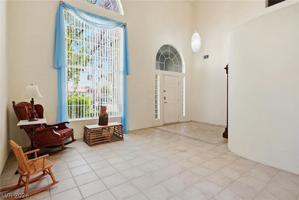 7789 Brook Valley, Las Vegas, NV 89123