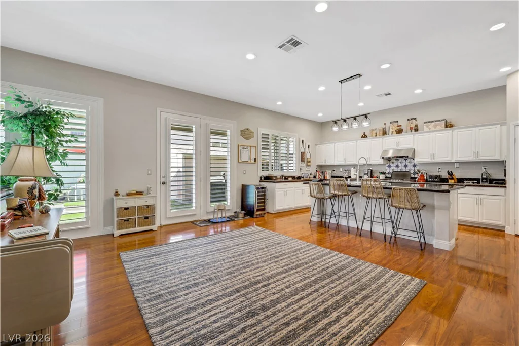 7135 Comanche Canyon, Las Vegas, NV 89113