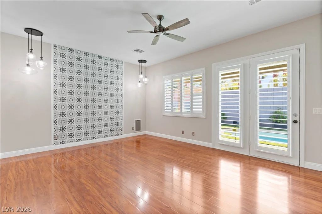 7135 Comanche Canyon, Las Vegas, NV 89113