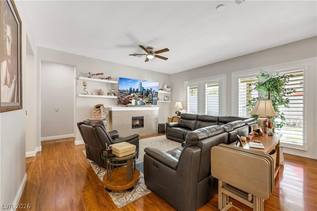 7135 Comanche Canyon, Las Vegas, NV 89113