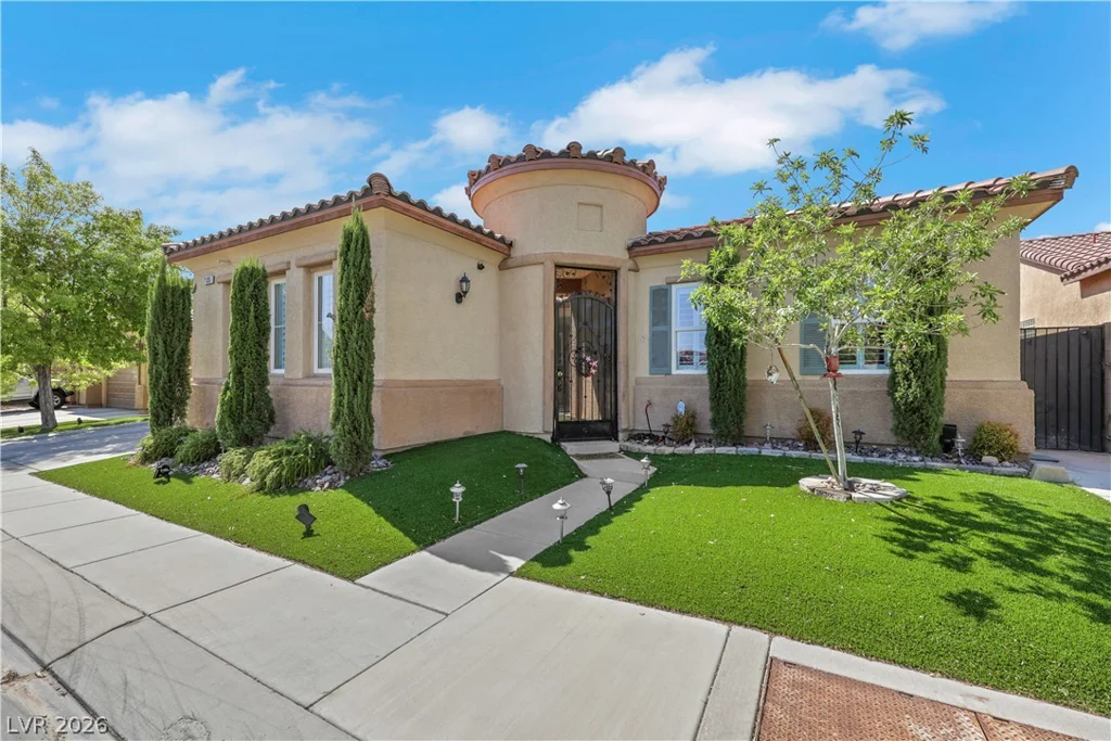7135 Comanche Canyon, Las Vegas, NV 89113