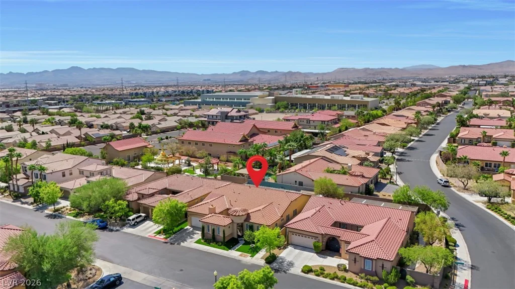 7135 Comanche Canyon, Las Vegas, NV 89113