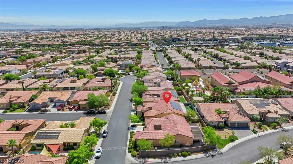 7135 Comanche Canyon, Las Vegas, NV 89113