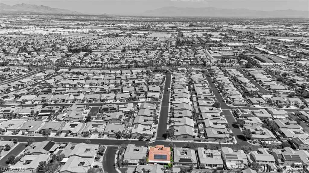 7135 Comanche Canyon, Las Vegas, NV 89113