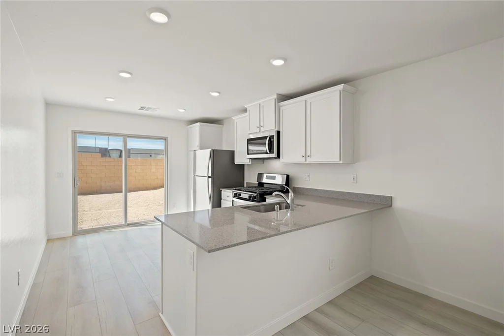 6742 Violet Cascade, Las Vegas, NV 89156