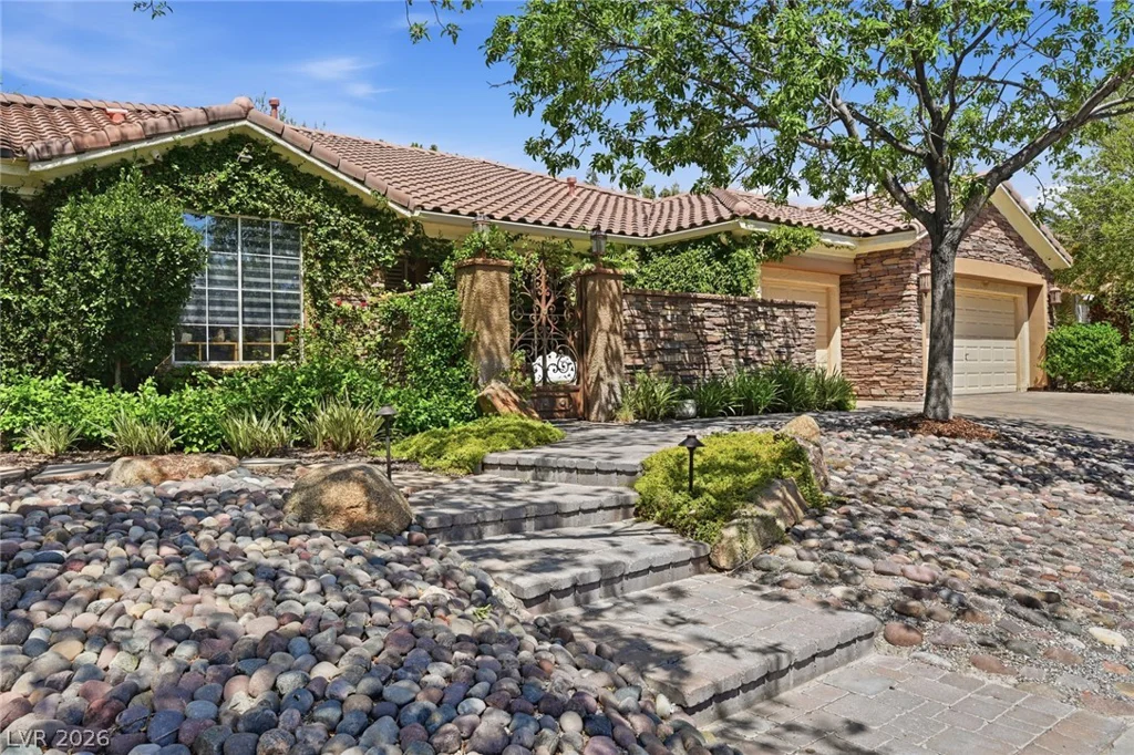 2753 Vikings Cove, Las Vegas, NV 89117