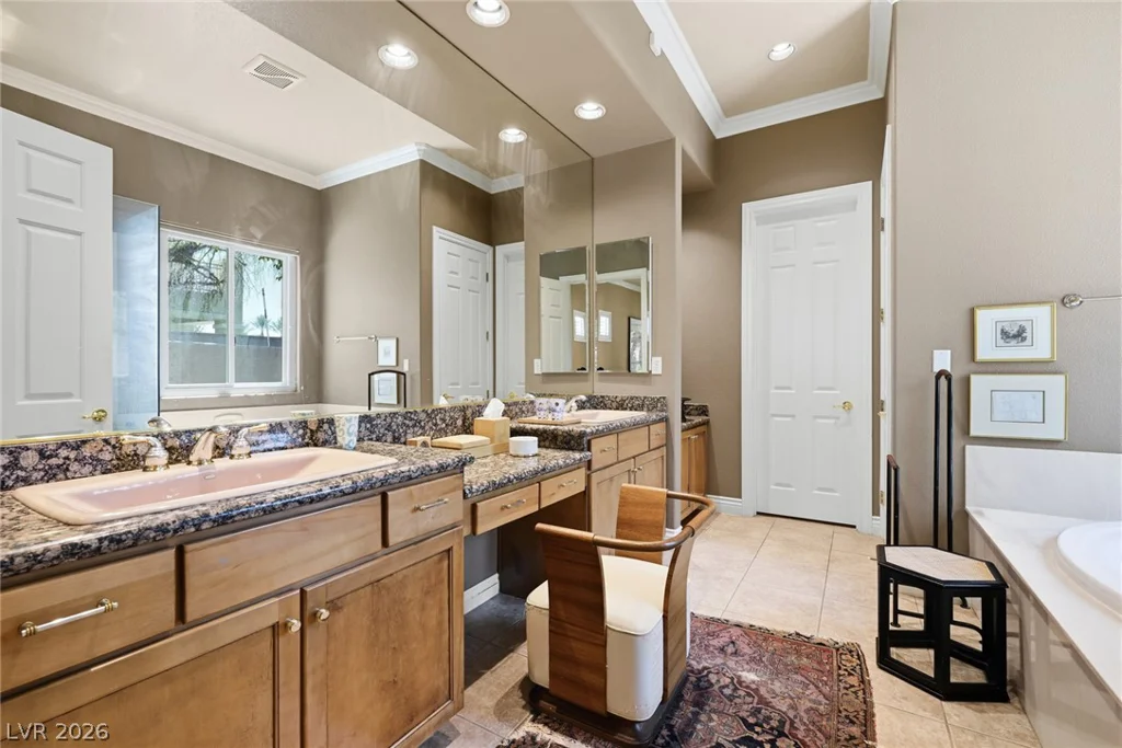 2753 Vikings Cove, Las Vegas, NV 89117