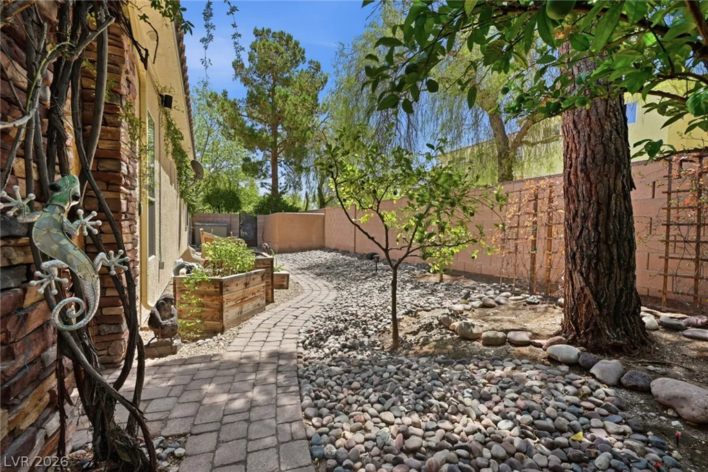 2753 Vikings Cove, Las Vegas, NV 89117