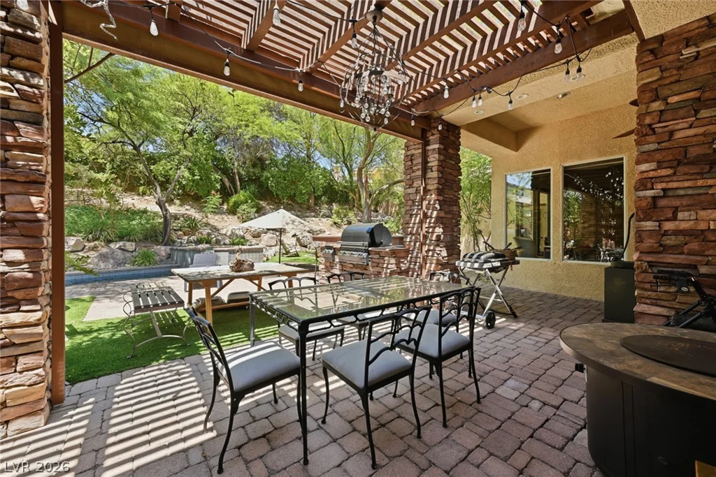2753 Vikings Cove, Las Vegas, NV 89117